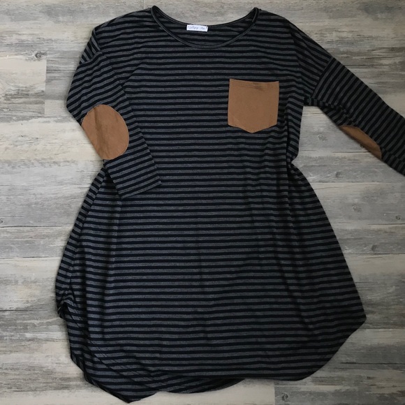 Dresses & Skirts - 🌟SALE🌟Lollipop Star Three Quarter Sleeve Dress